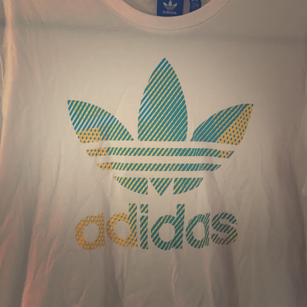 White adidas Tshirt